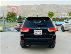 جیپ گراند شیرۆکی